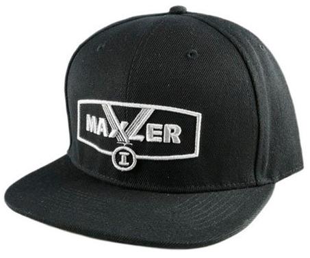 Бейсбольная кепка с лого Maxler